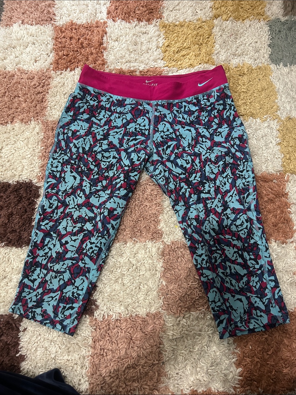 Nike Girls' Capri Leggings Teal & Magenta Printed Size XL GUC